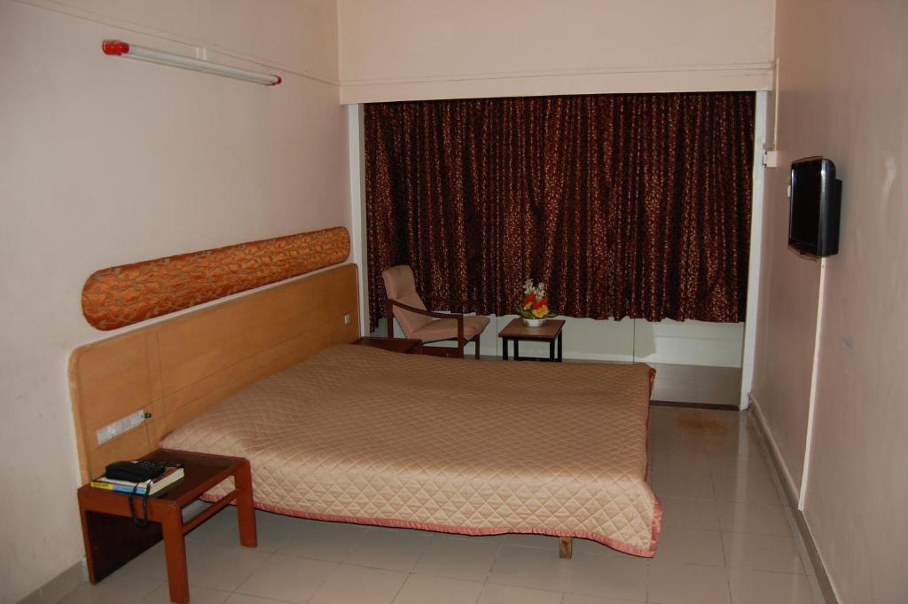 Hotel Raviraj Pune Rom bilde