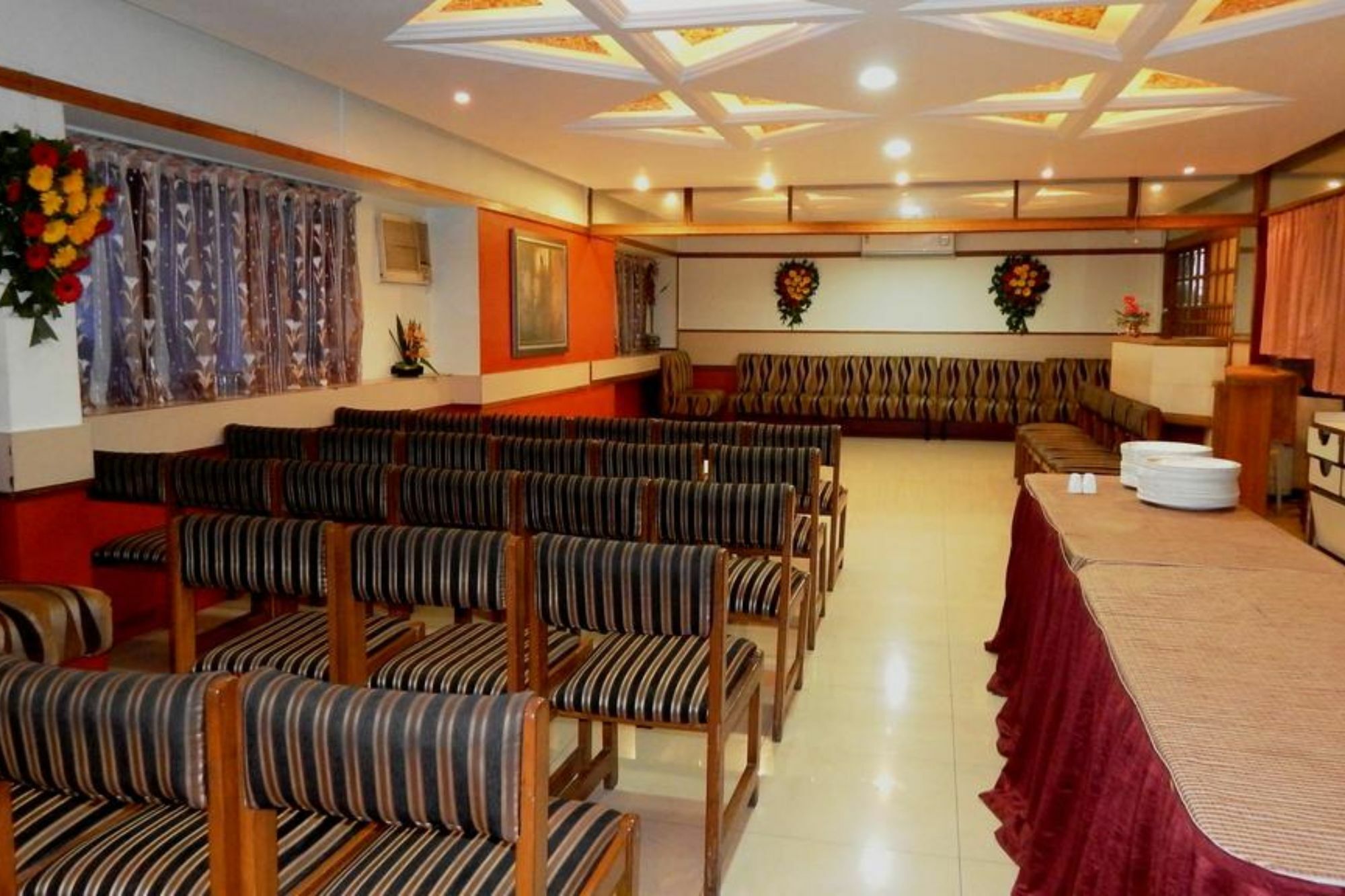 Hotel Raviraj Pune Eksteriør bilde